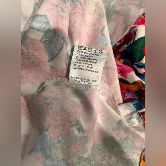 Louche “Kiah” floral dress size small- smocked and sleeveless and soft - Picture 4 of 7